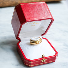 Load image into Gallery viewer, Vintage Cartier Paris Trinity Ring Size 49
