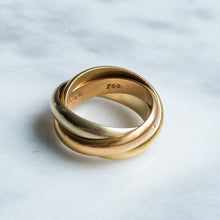 Load image into Gallery viewer, Vintage Cartier Paris Trinity Ring Size 49
