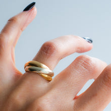 Load image into Gallery viewer, Vintage Cartier Paris Trinity Ring Size 49
