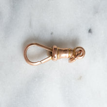 Load image into Gallery viewer, 9K Dog Clip Clasp Charm Holder / Connector
