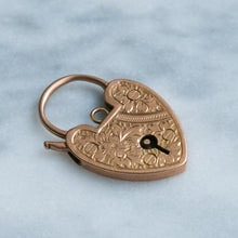 Load image into Gallery viewer, Vintage Engraved Large Heart Padlock

