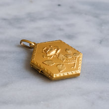 Load image into Gallery viewer, Art Nouveau French Embossed Rose Locket
