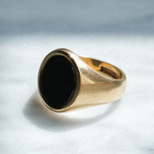 Load image into Gallery viewer, Vintage Onyx Signet Ring
