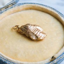 Load image into Gallery viewer, Vintage 1960s Oyster Pendant with Pearl
