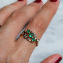Load image into Gallery viewer, Antique Art Deco Emerald Diamond Ring
