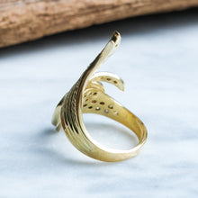 Load image into Gallery viewer, Vintage Sculptural Cultured Yellow Sapphire Cocktail Ring
