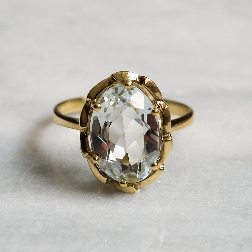 Vintage 14K Yellow Gold Aquamarine Ring