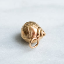 Load image into Gallery viewer, Vintage 1970s Sea Shell Charm
