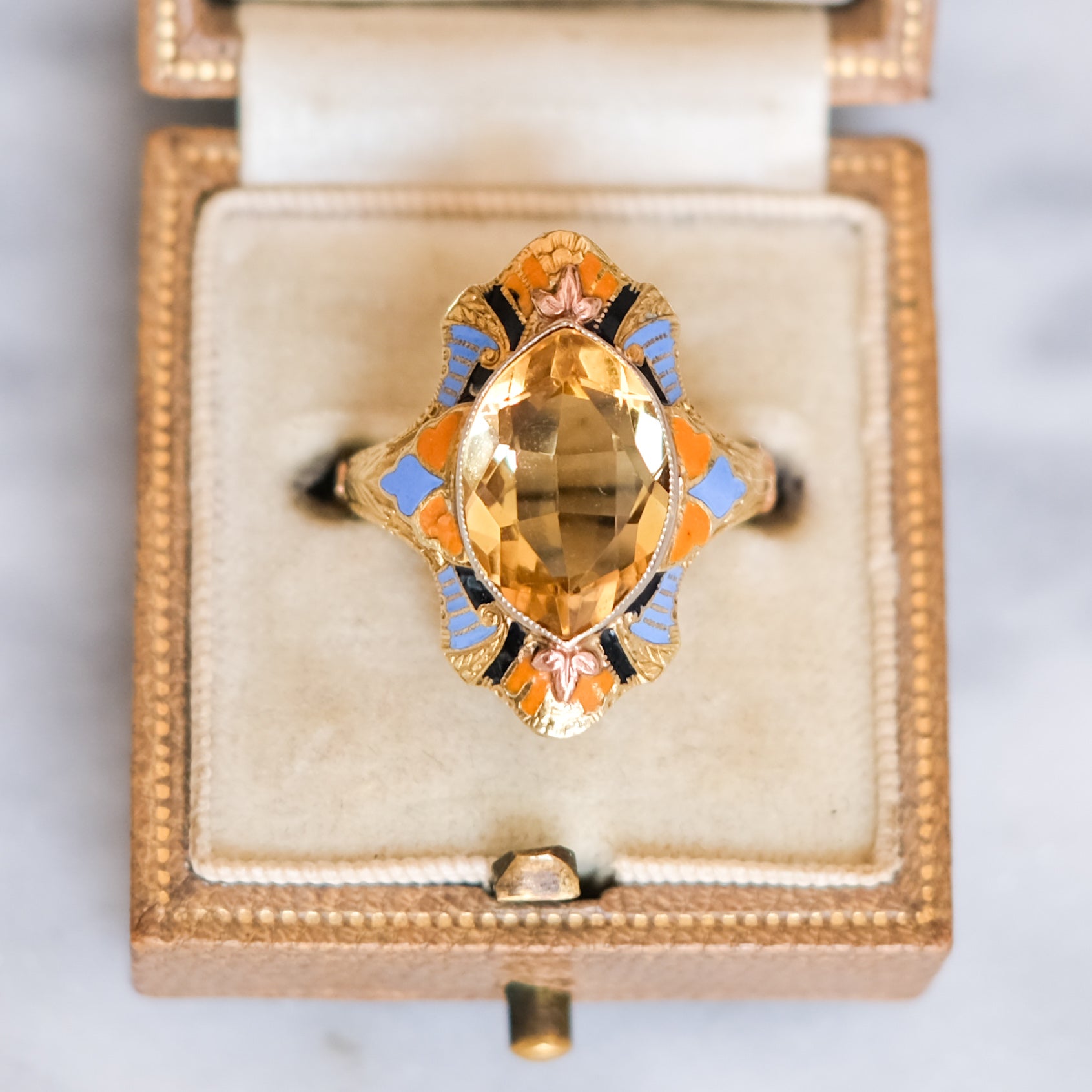 本　Jewelry from Renaissance to Art Deco Vintage Art Deco Brass Butterfly Necklace - Statement