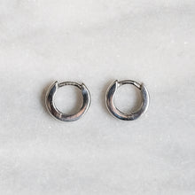 Load image into Gallery viewer, Vintage 9K White Gold Huggy Earrings
