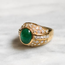 Load image into Gallery viewer, 18K Yellow Gold Diamond and Emerald Bombe Ring
