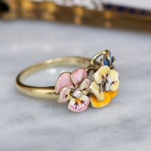 Load image into Gallery viewer, Antique Art Deco era 3-Flower Garland Pansy and Diamond Ring
