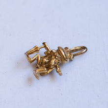 Load image into Gallery viewer, Vintage Frog with Umbrella Charm
