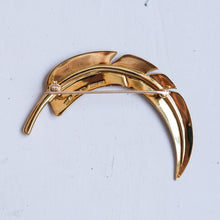 Load image into Gallery viewer, Vintage 1980s Feather Brooch by Angela Cummings for Tiffany &amp; Co.
