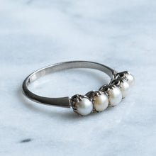 Load image into Gallery viewer, Vintage Half-Loop 5-Stone Pearl Ring
