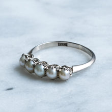 Load image into Gallery viewer, Vintage Half-Loop 5-Stone Pearl Ring

