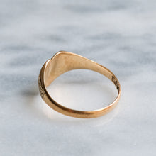 Load image into Gallery viewer, Vintage Heart Signet Ring

