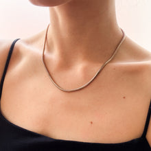 Load image into Gallery viewer, 18 Inch Vintage Retro 1950s Snake Chain

