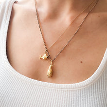 Load image into Gallery viewer, Vintage Penguin Charm
