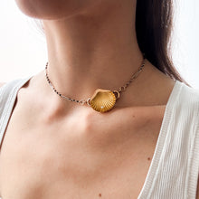 Load image into Gallery viewer, Antique Scallop Shell with Pearl Brooch
