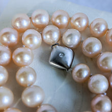 Load image into Gallery viewer, 14 inch 14K White Gold Pink Freshwater Cultured Pearl Strand
