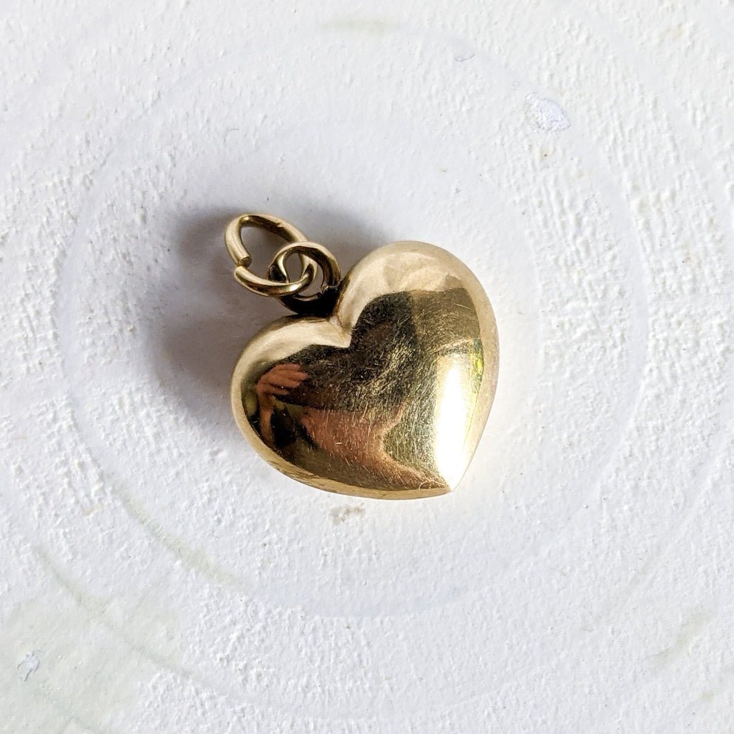 14K Yellow Gold Puffy Heart Charm