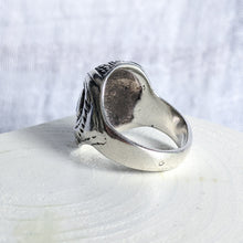 Load image into Gallery viewer, Circa Early 20th Century Silver Owl Ring
