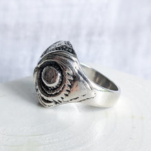 Load image into Gallery viewer, Circa Early 20th Century Silver Owl Ring
