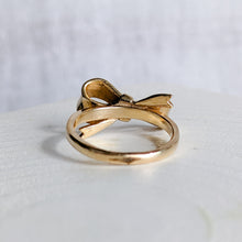 Load image into Gallery viewer, 14K Yellow Gold Bow Ring US 3.5 / UK F.5
