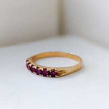 Load image into Gallery viewer, Vintage 18K Yellow Gold 6-Stone Synthetic Red Sapphire Ring
