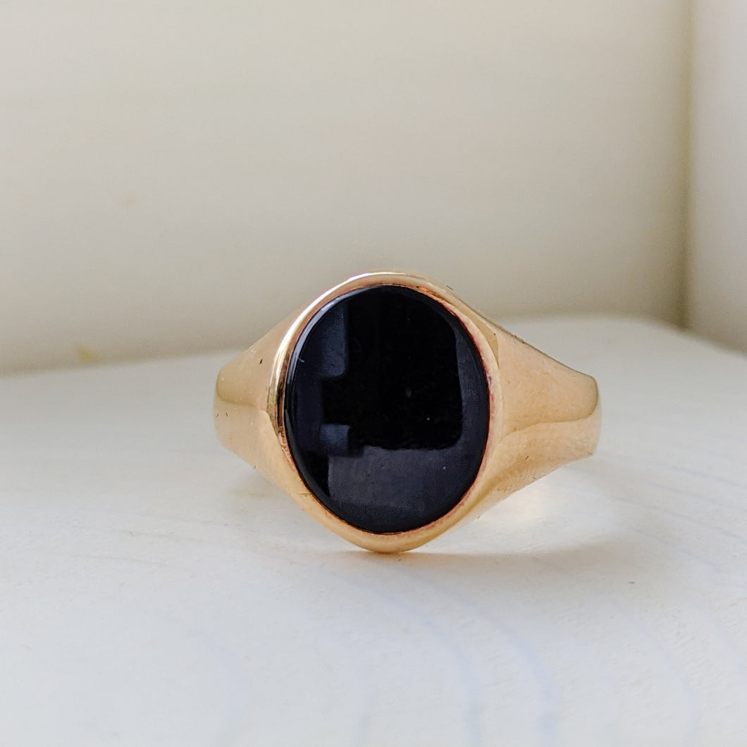 Antique 14K Yellow Gold Onyx Ring Size US 7.75 / UK P