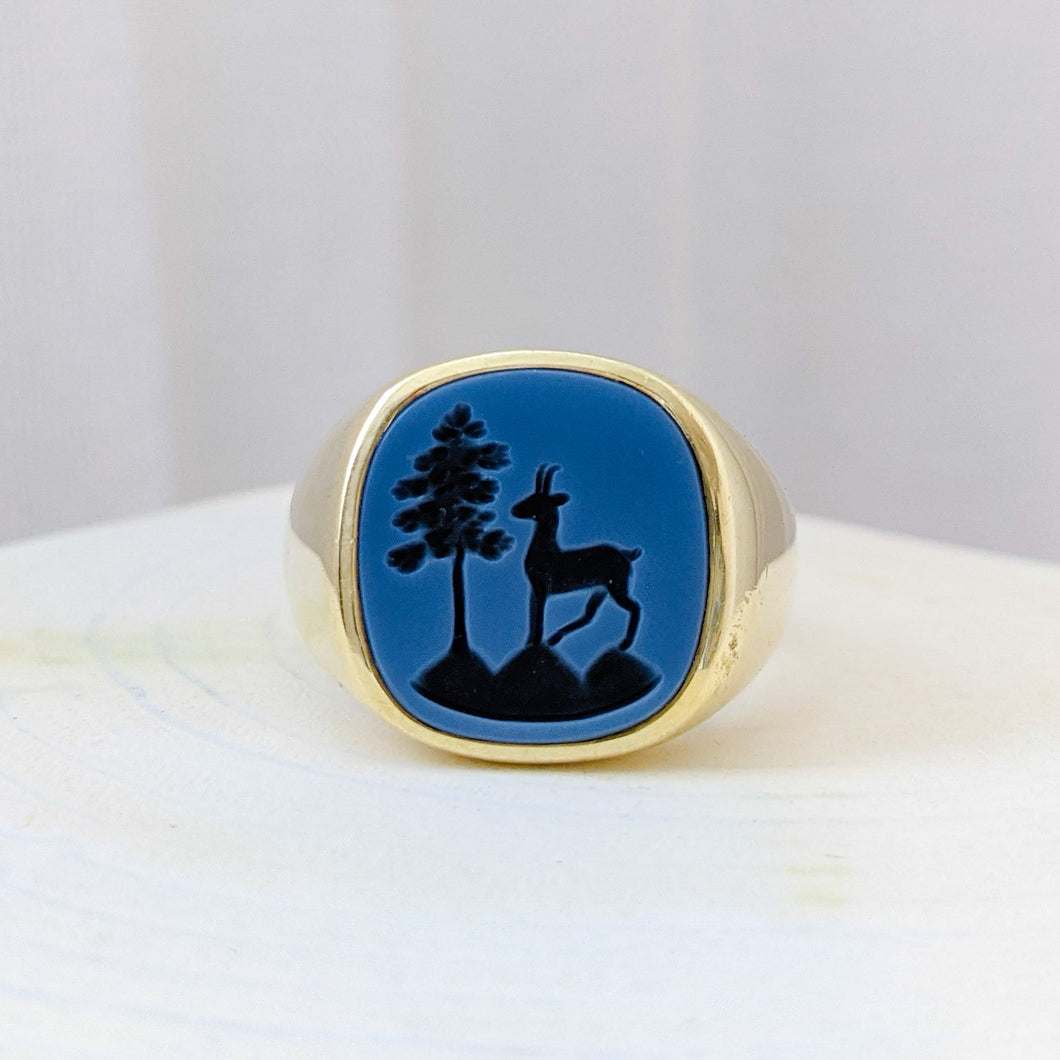 14K Yellow Gold Carved Deer and Fir Tree Blue Agate Signet Ring Size US 10.25 / UK U