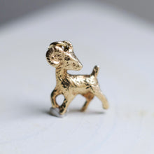 Load image into Gallery viewer, Vintage 14K Yellow Gold Aries Charm
