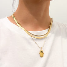 Load image into Gallery viewer, 17.5 inch 14K Yellow Gold Herringbone Chain
